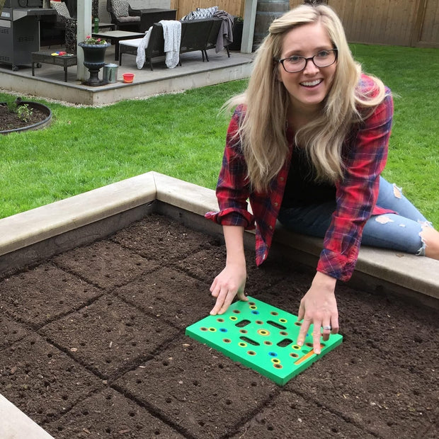 Smart Garden Planting Tool – Grow More Veggies in Less Space, Effortlessly!