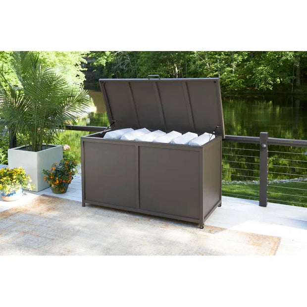Duty Outdoor Storage Box - Large Capacity & Easy Access